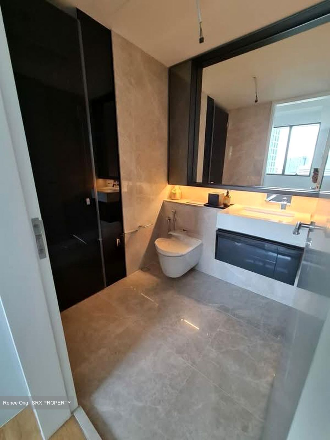 Riviere  (D3), Condominium #530953461
